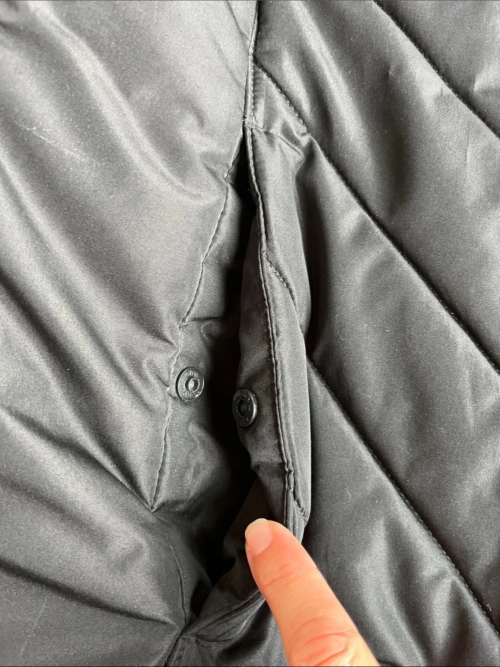Lands' End Black Quilted Puffer Vest Size M